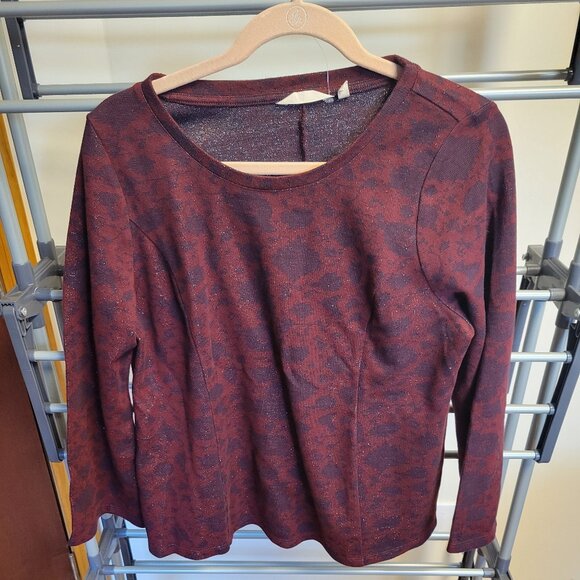 Soft Surroundings Tops - Soft Surrounds Animal Print Sweatshirt w/tags Sz L